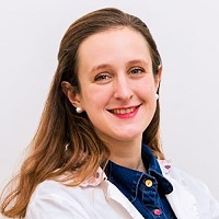 Dra. Sabrina Critzmann