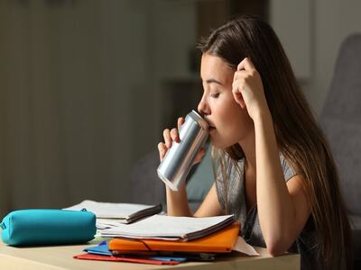 “Energy drinks” o bebidas estimulantes: un riesgo creciente para adolescentes
